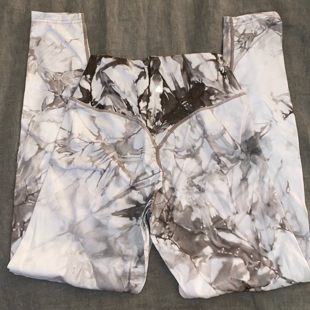 Balance athletica Oasis collection legging
